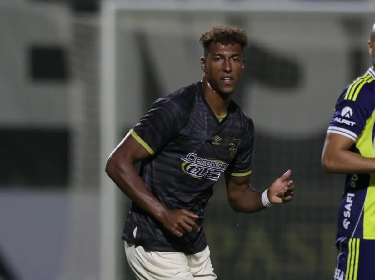 Imagem de contexto do artigo Tamble Monteiro no radar do V. Guimarães