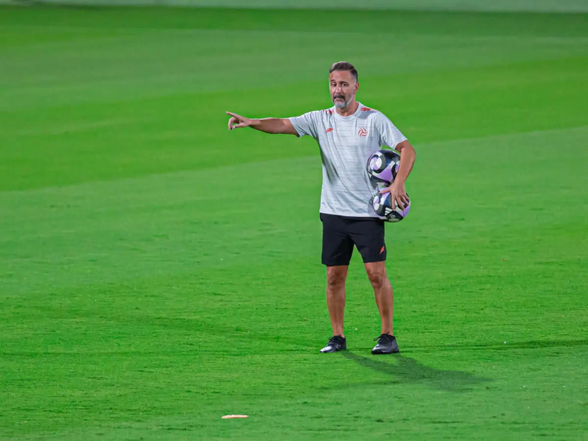 Imagem de contexto do artigo Vítor Pereira arrasado por ex-Corinthians: "No Brasil não é assim que funciona..."