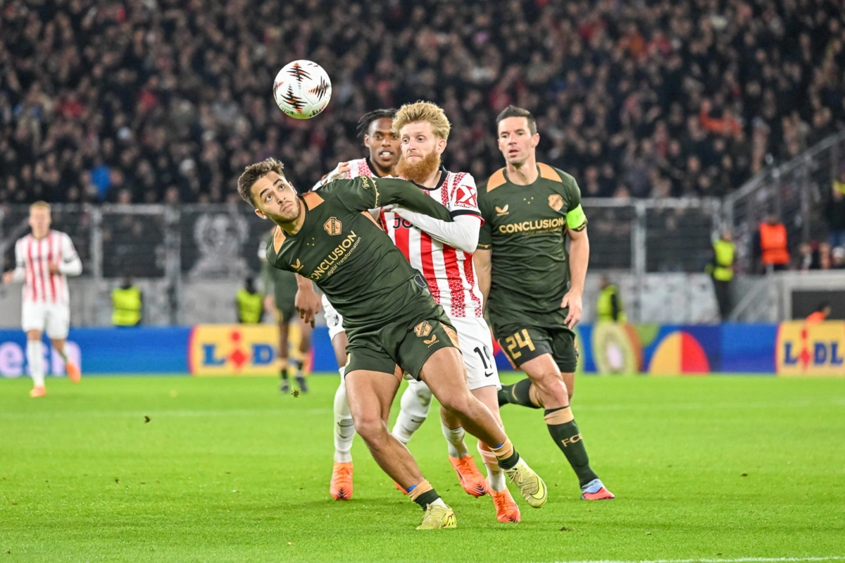 El Karouani em ação frente ao FC Porto