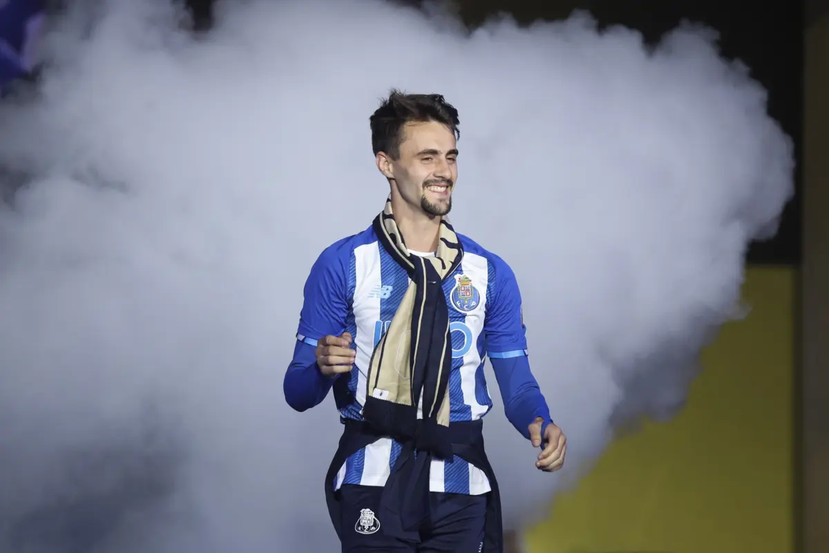 Fábio Vieira recordou festa nos Aliados (Créditos: Miguel Pereira/Global Imagens)