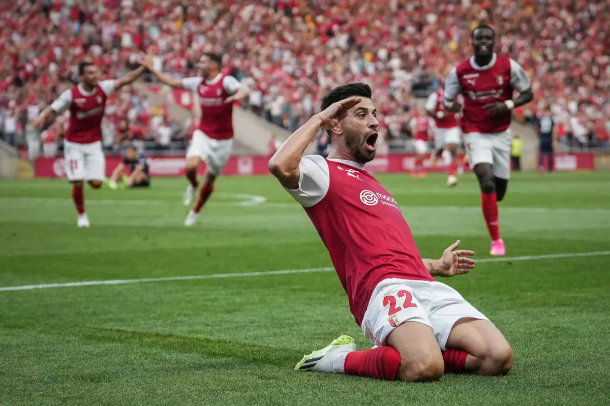 Pizzi leva quatro golos e quatro assistências pelo Braga esta temporada, em 42 partidas (Créditos: Gonçalo Delgado/Global Imagens)