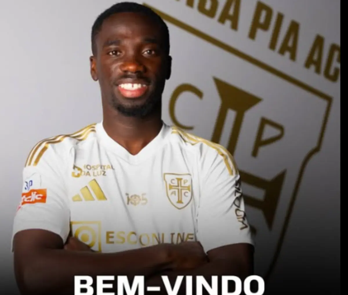 Imagem de contexto do artigo Ofori oficializado como reforço para o meio-campo do Casa Pia