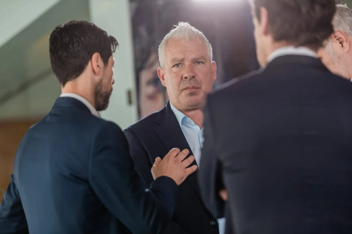 Imagem de contexto do artigo Vítor Bruno despede-se de Jorge Costa com fotografia da apresentação no FC Porto