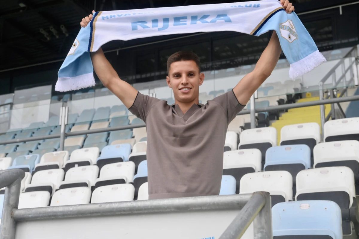 Imagem de contexto do artigo Tiago Dantas: "Confio muito em mim, as coisas vão acontecer"