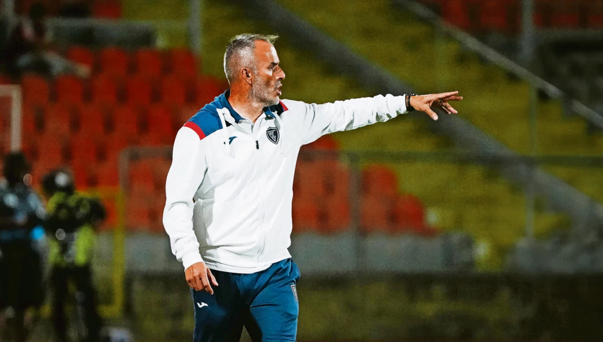 Sérgio Fonseca ao leme do Académico de Viseu