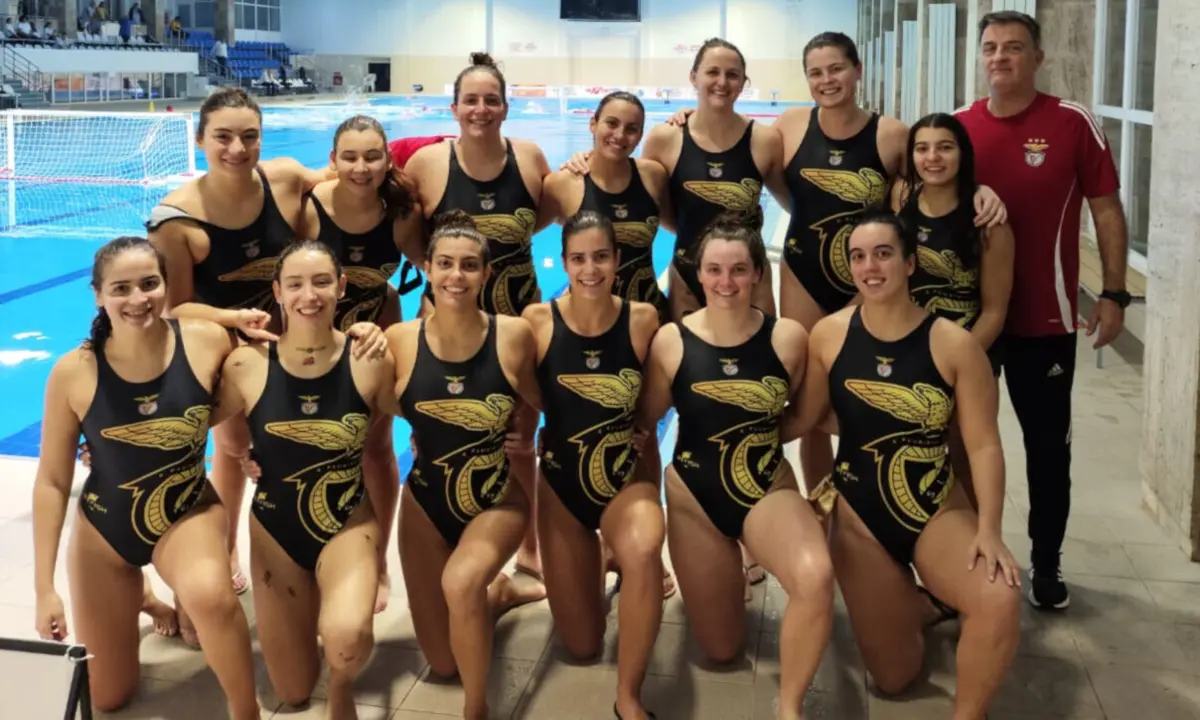 Equipa feminina de polo aquático (créditos: Benfica)