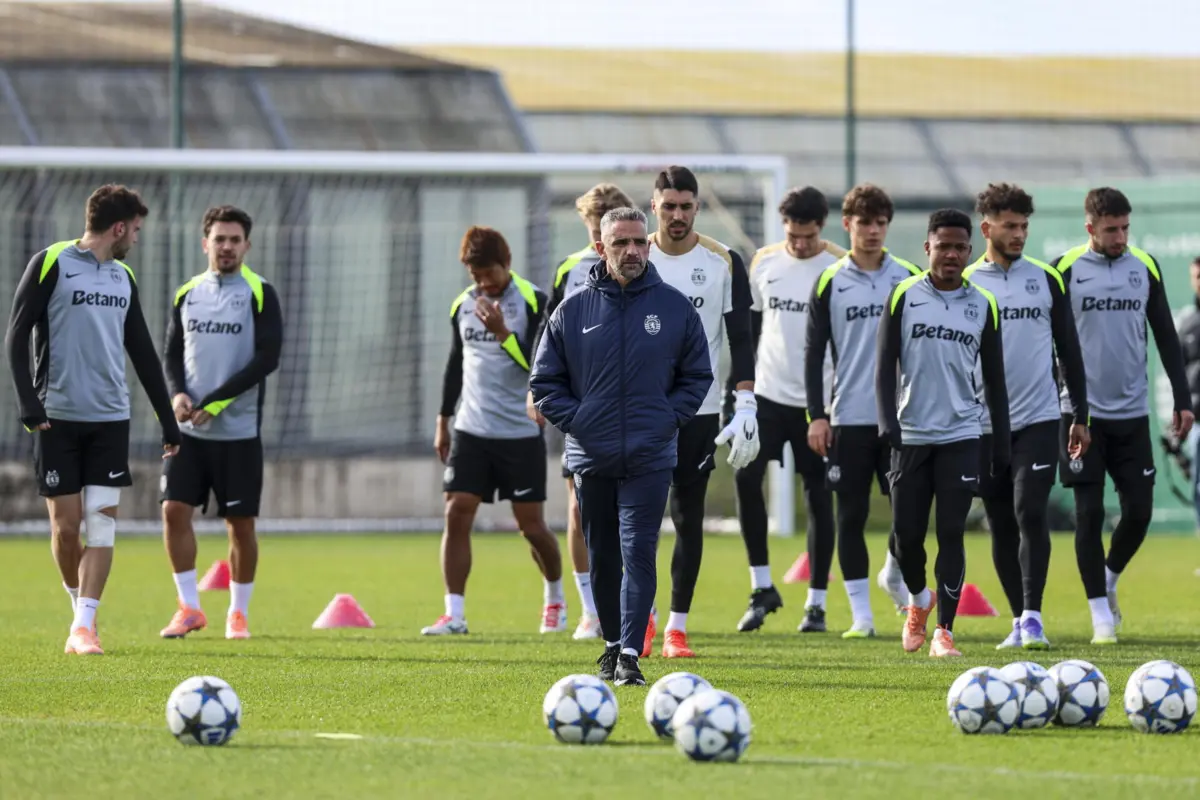 Rui Borges valorizou o plantel do Sporting