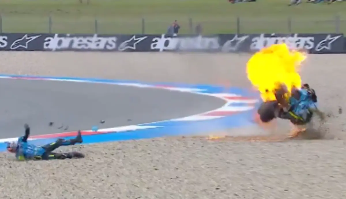 Imagem de contexto do artigo Acidente aparatoso e moto a arder nos treinos de MotoGP. Veja as imagens