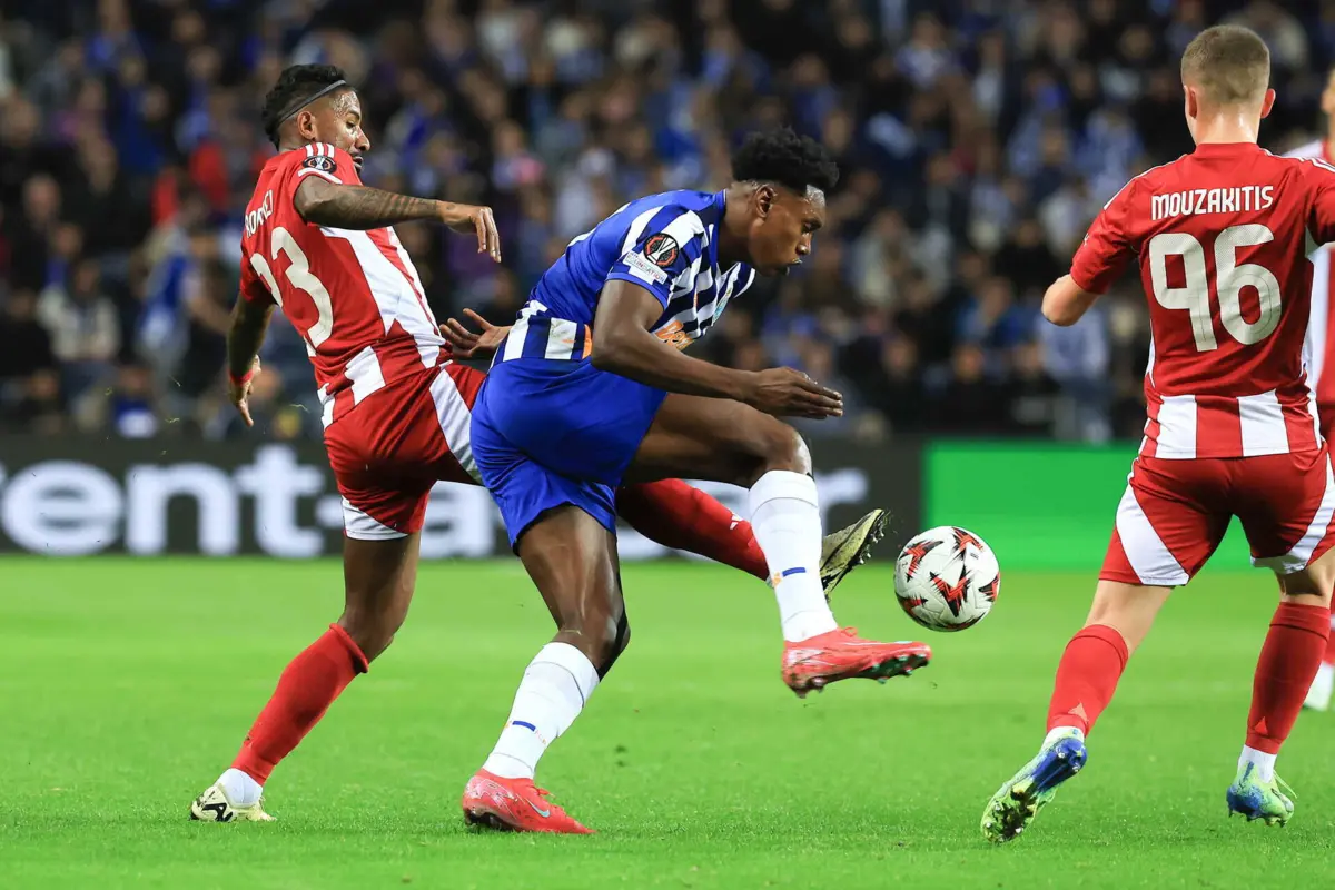 Imagem de contexto do artigo DIRETO | Liga Europa: FC Porto-Olympiacos