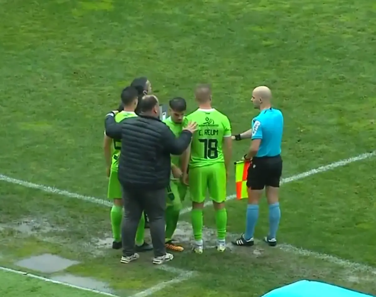 Imagem de contexto do artigo Länk Vilaverdense perde e desce à Liga 3. Courtney Reum, cunhado de Paris Hilton, estreou-se