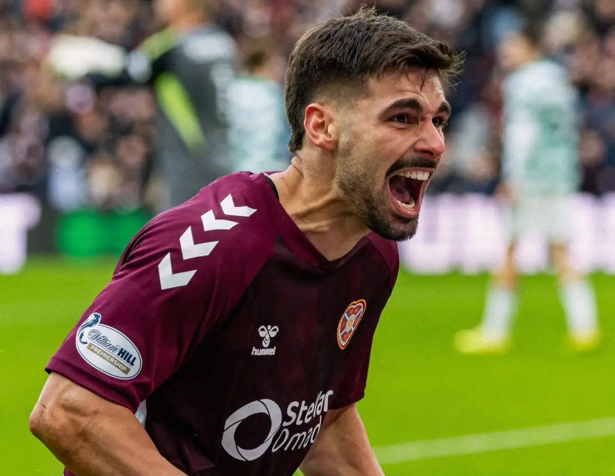 Imagem de contexto do artigo Adeptos do Hearts criaram cântico para Cláudio Braga: "Dá arrepios e mais motivação para correr"