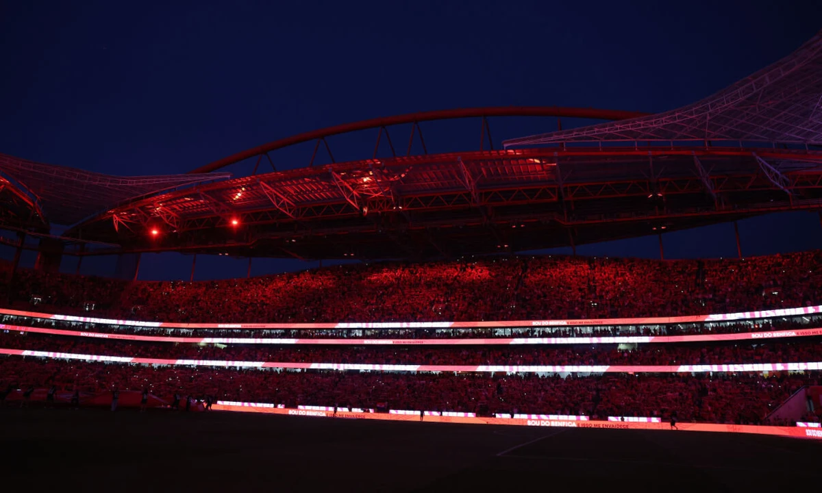 Imagem de contexto do artigo Onzes prováveis de Benfica e Famalicão para o arranque da 18.ª jornada da I Liga