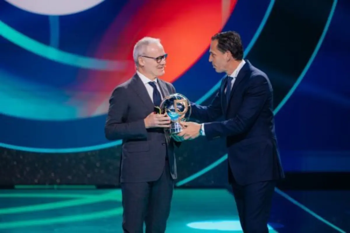 Giorgio Marchetti com Pedro Proença