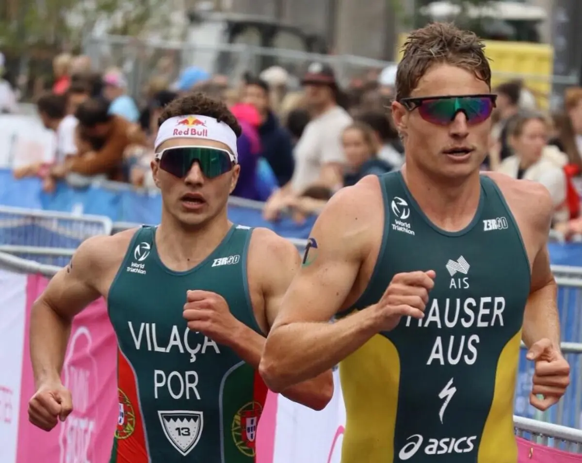 Vasco Vilaça, à esquerda (créditos: Triatlo Portugal)