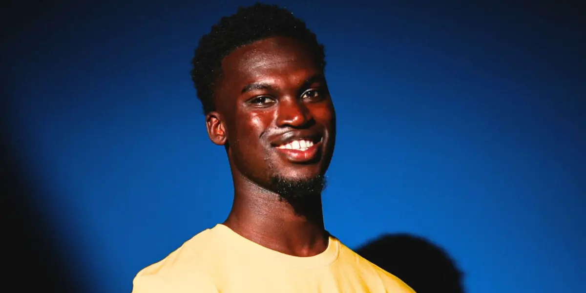 Imagem de contexto do artigo Estoril contrata central da seleção do Togo