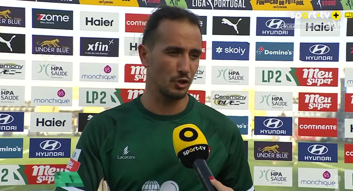 Imagem de contexto do artigo "Pessoas no túnel a fazer não sei o quê. Futebol português é uma vergonha"