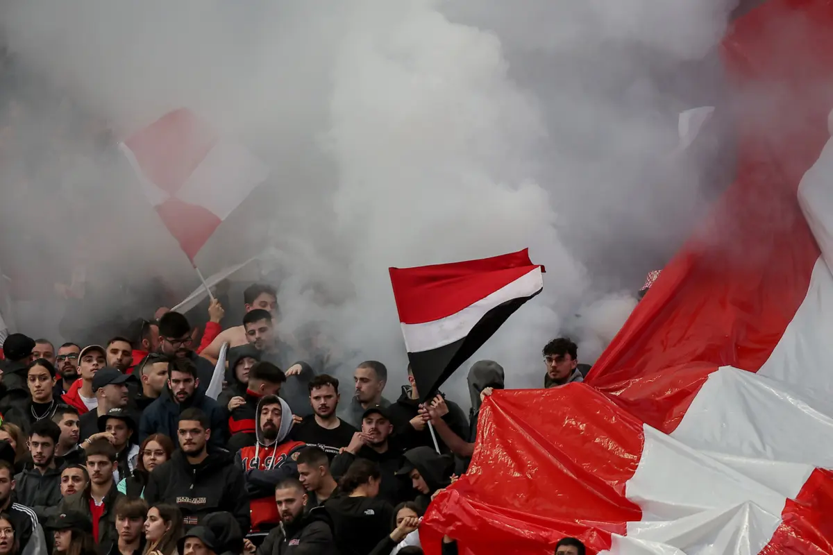 Imagem de contexto do artigo Adepto do Braga identificado por acenar com bandeira da Palestina aos israelitas