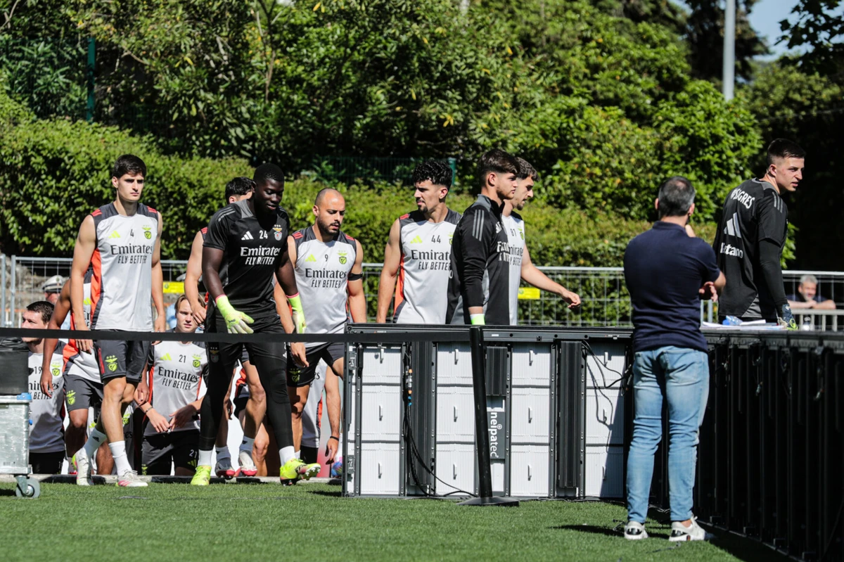 Samuel Soares titular no Jamor (Créditos: Mário Vasa)