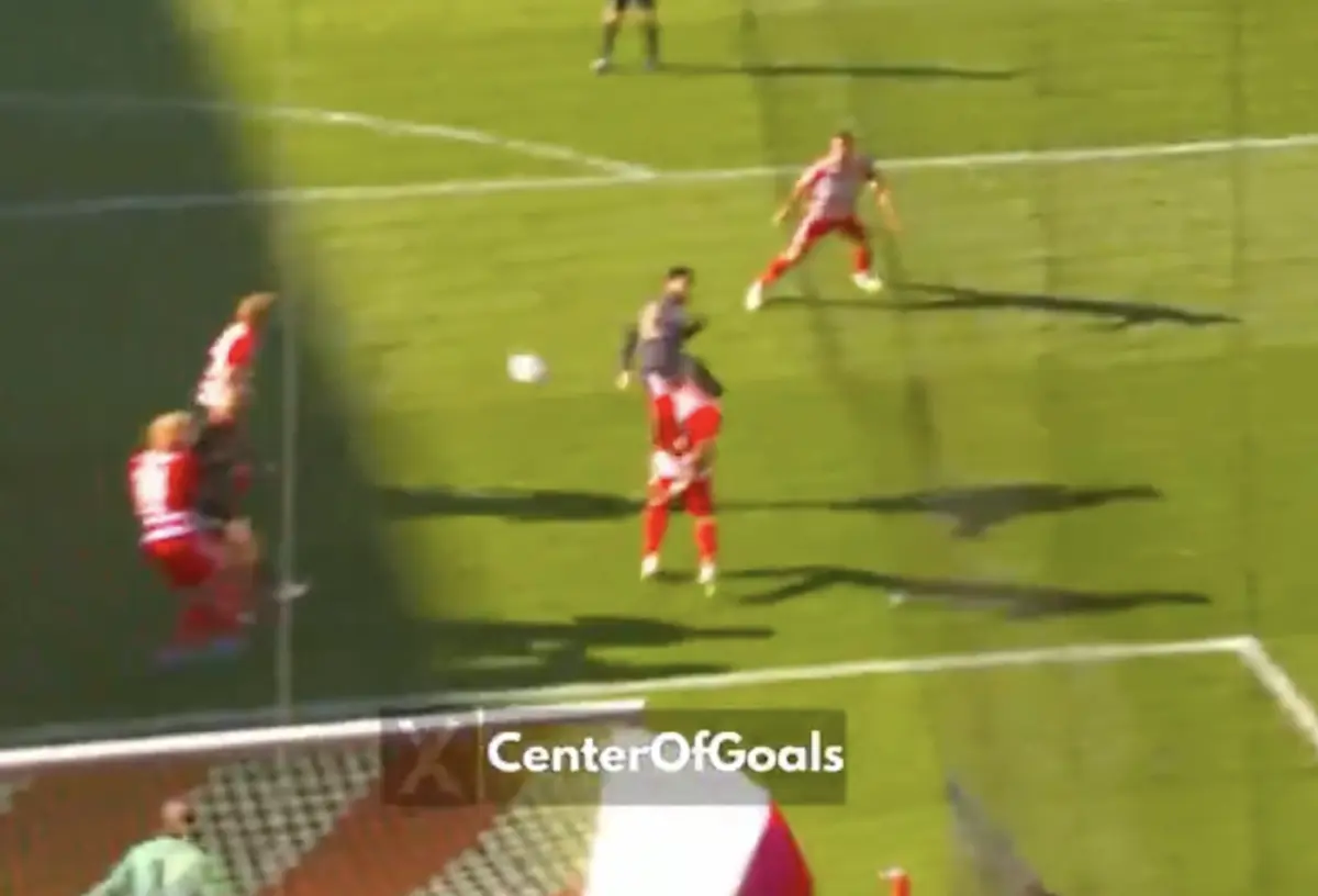 Imagem de contexto do artigo Que grande golo! Tiago Tomás marca de calcanhar no Union Berlim-Estugarda