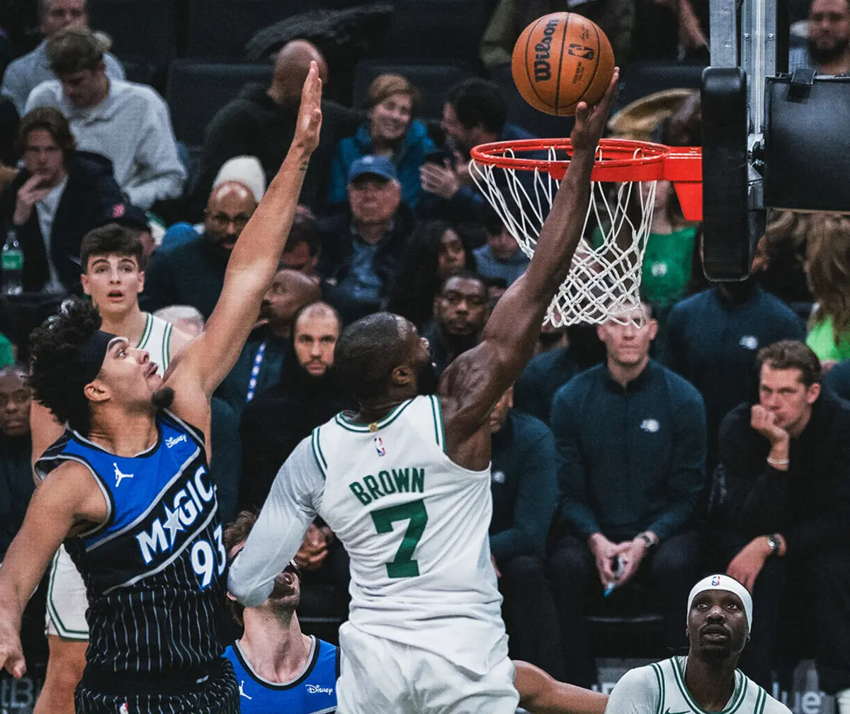 Jaylen Brown encesta