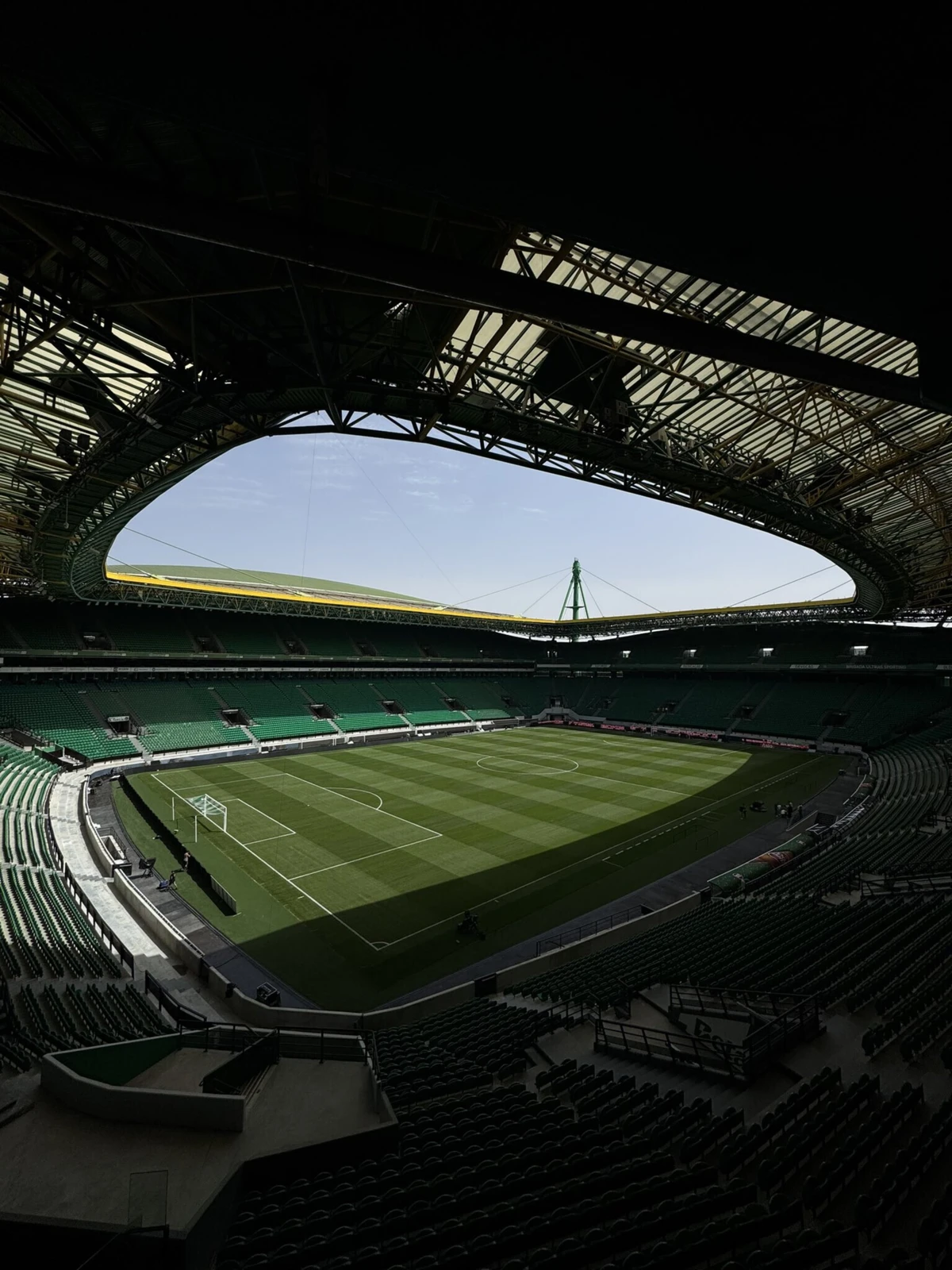 Imagem de contexto do artigo Associações unem-se a antigos jogadores em jogo solidário em Alvalade