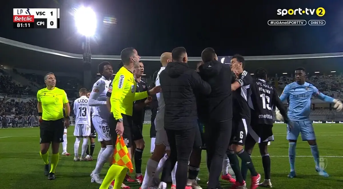 Imagem de contexto do artigo José Fonte agredido por treinador de guarda-redes do Vitória: veja o vídeo