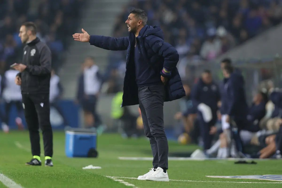 Imagem de contexto do artigo "Não estamos a precisar nem queremos vitórias morais, queremos pontos"