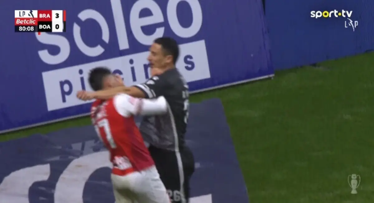 Imagem de contexto do artigo Braga-Boavista: Fran Navarro bisou de penálti e Abascal expulso por agressão
