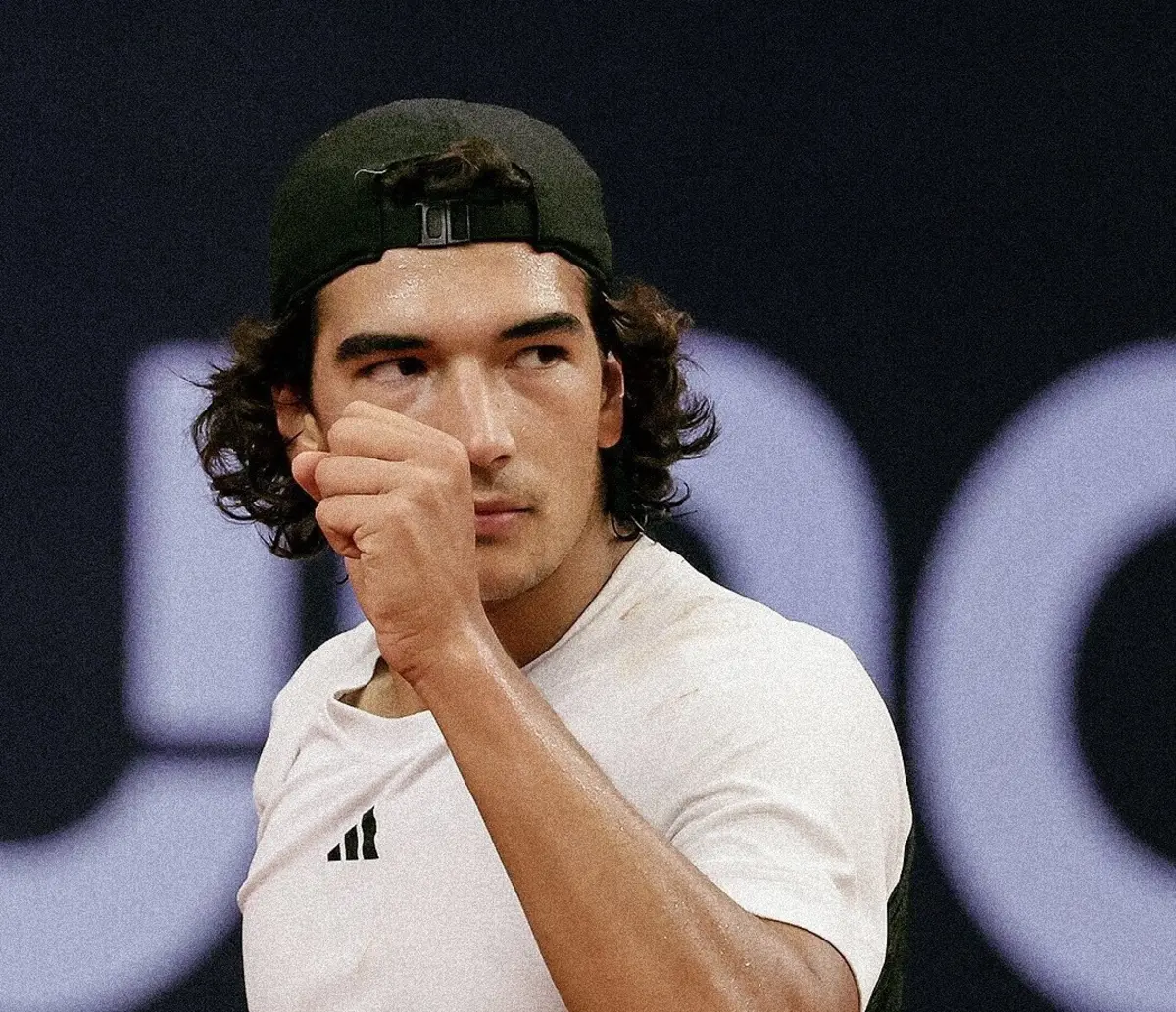 Imagem de contexto do artigo Henrique Rocha na segunda ronda do challenger da Maia