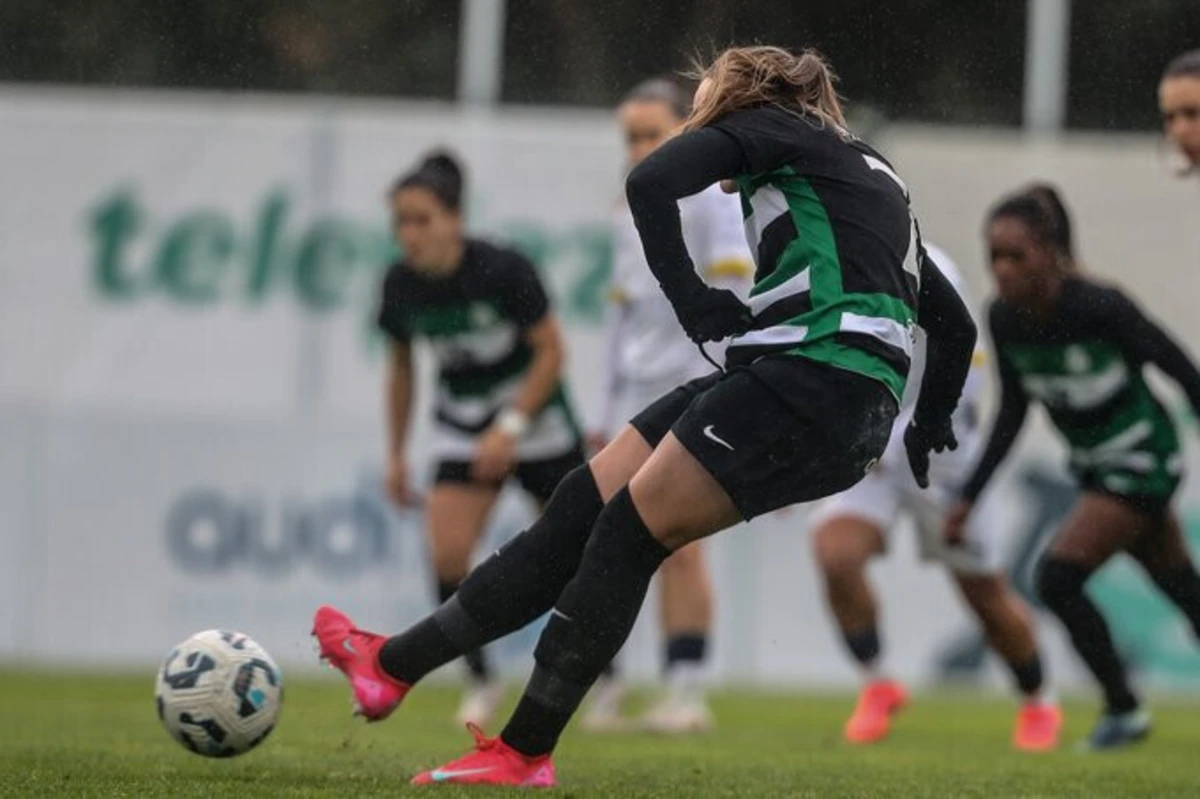 Imagem de contexto do artigo Assista ao resumo: Sporting goleia Famalicão na Liga BPI