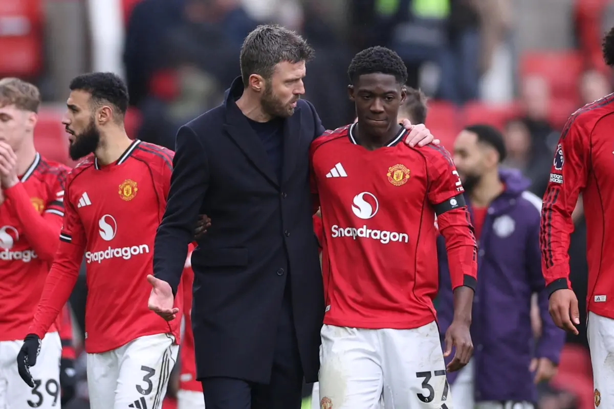 Michael Carrick Kobbie Mainoo