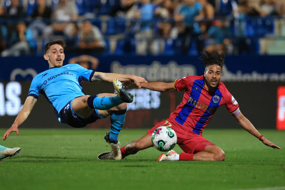 João Correia foi um dos melhores em campo no valioso triunfo do Chaves sobre o Vizela (Créditos: ESTELA SILVA/LUSA)