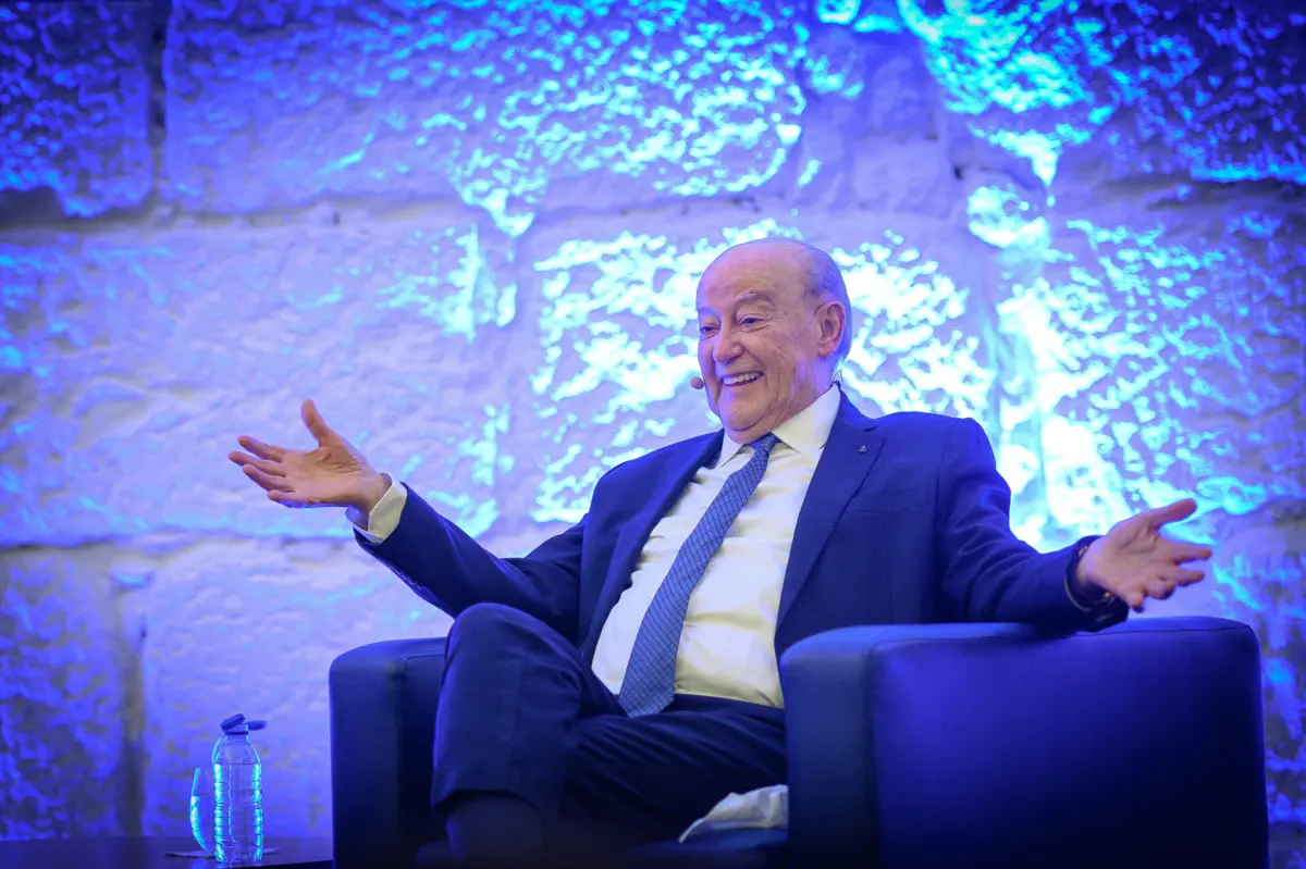 Imagem de contexto do artigo Adeptos consideram que Benfica e Sporting erraram ao não enviar condolências por Pinto da Costa