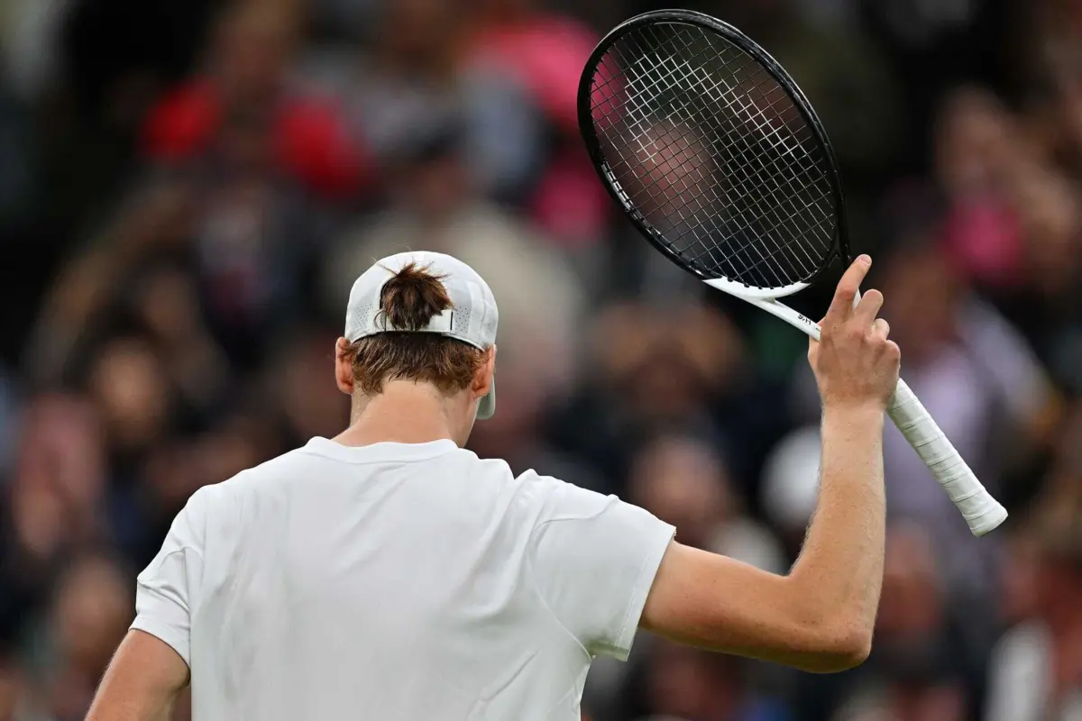 Jannik Sinner (créditos: ANDREJ ISAKOVIC / AFP)