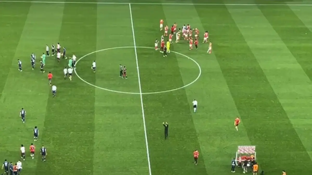 Lage agradece apoio na Luz (créditos: O JOGO)