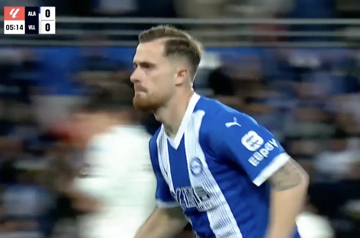 Imagem de contexto do artigo Toni Martínez volta a marcar um golaço ao serviço do Alavés. Veja aqui