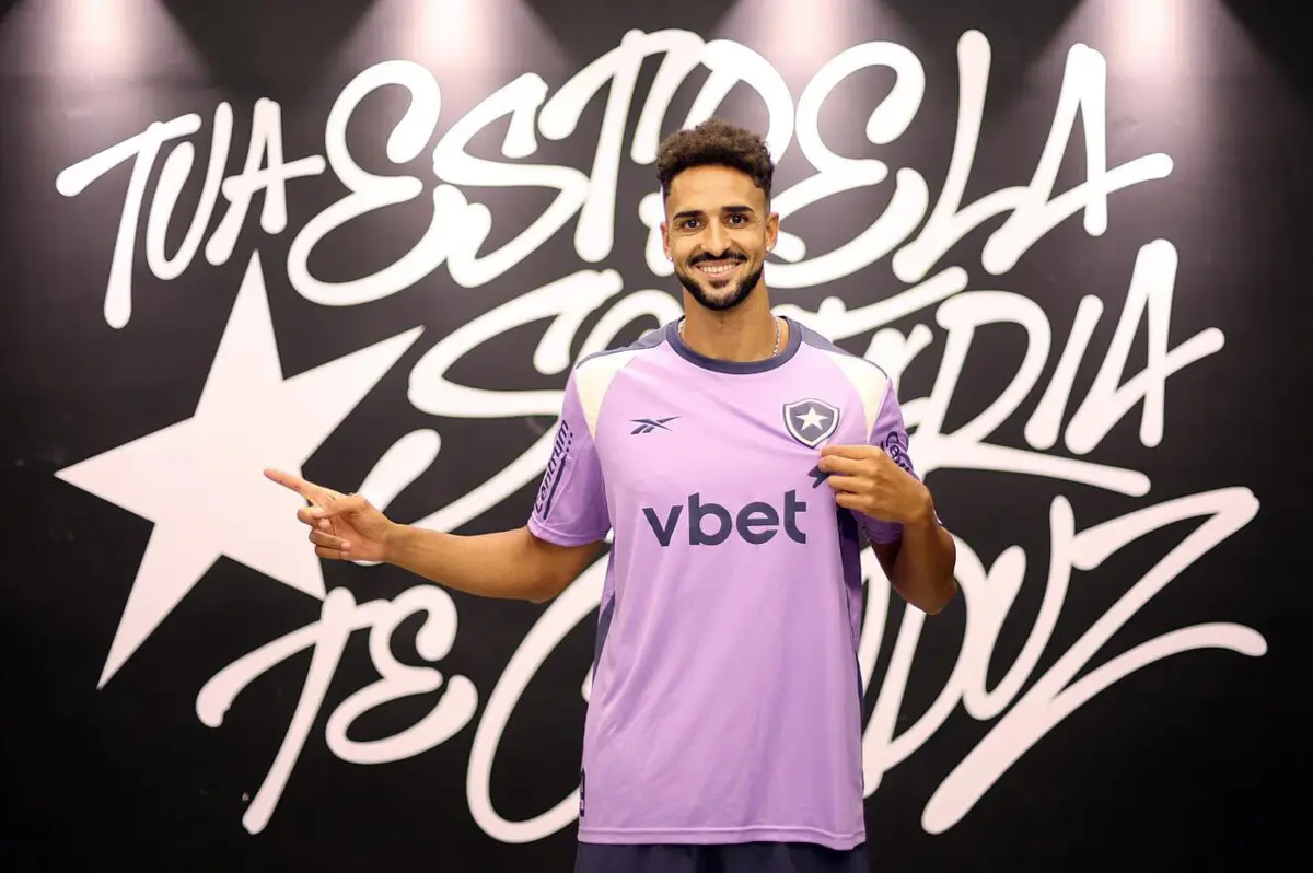 Imagem de contexto do artigo Botafogo contrata avançado espanhol que atuava na segunda divisão