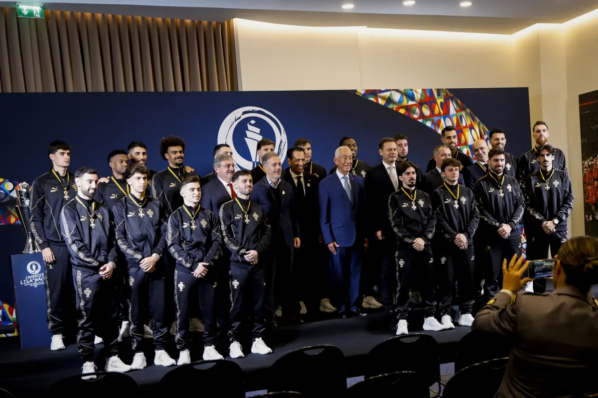 Imagem de contexto do artigo Marcelo condecorou jogadores da Seleção pela conquista da Liga das Nações