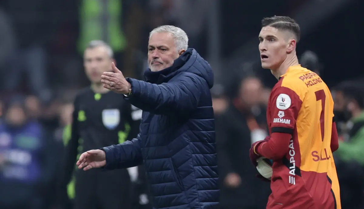 Mourinho (créditos: EPA)