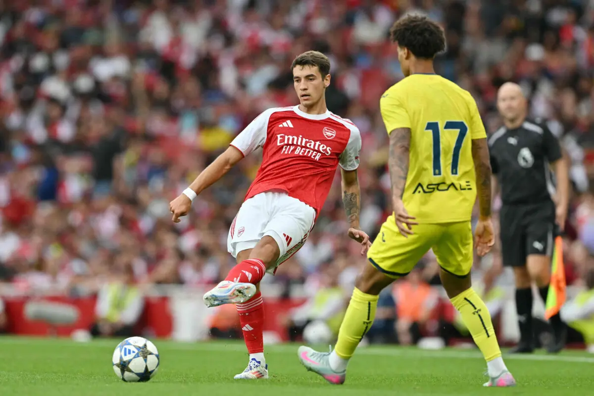 Jakub Kiwior (Créditos: AFP)