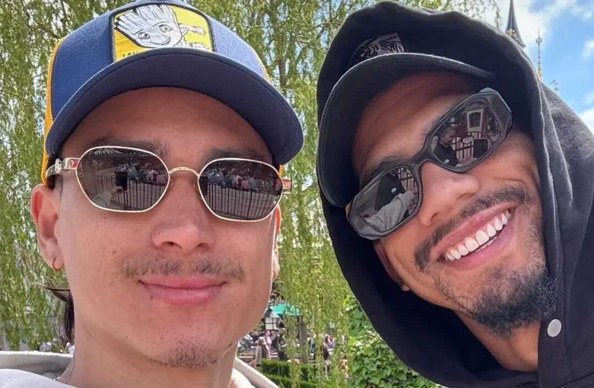 Imagem de contexto do artigo Darwin faz aumentar rumores: viaja para Barcelona e aparece ao lado de Ronald Araujo