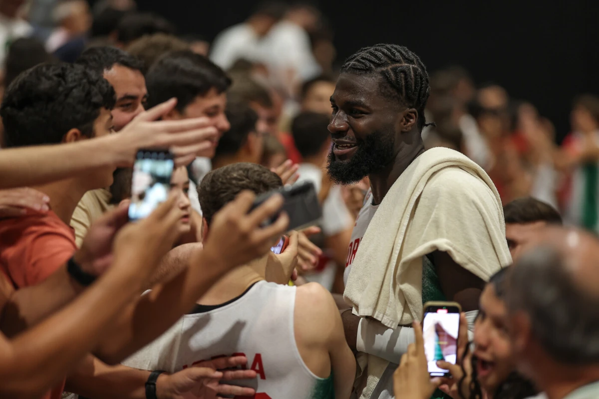 Neemias Queta (Créditos: Miguel Pereira)