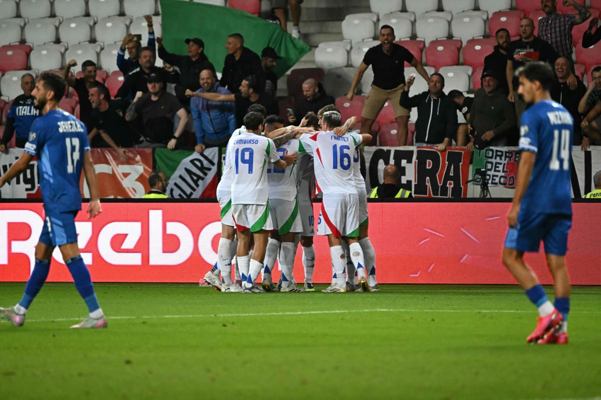 Itália sofreu, mas venceu (Créditos: AFP)