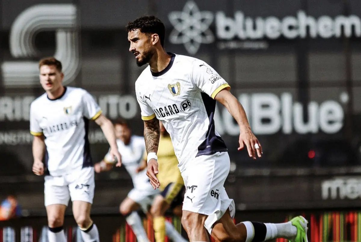 Simon Elisor (créditos: reprodução/Instagram)