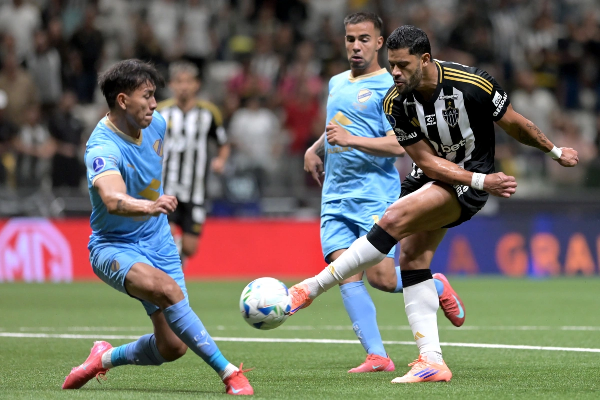Hulk em ação pelo Atlético Mineiro