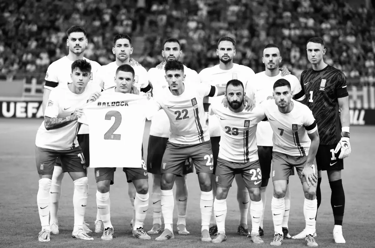Grécia voltou a homenagear Baldock, jogador do Panathinaikos falecido esta semana