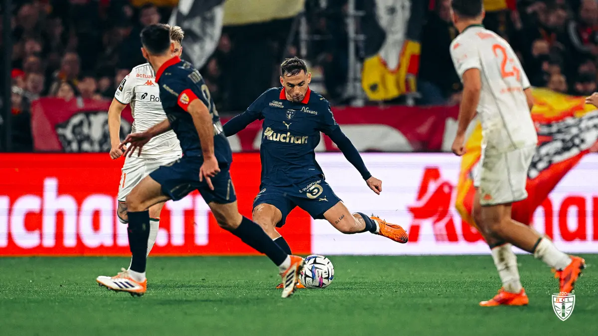 Imagem de contexto do artigo Ligue 1: Lens mantém liderança isolada, Lille vence jogo com sete golos