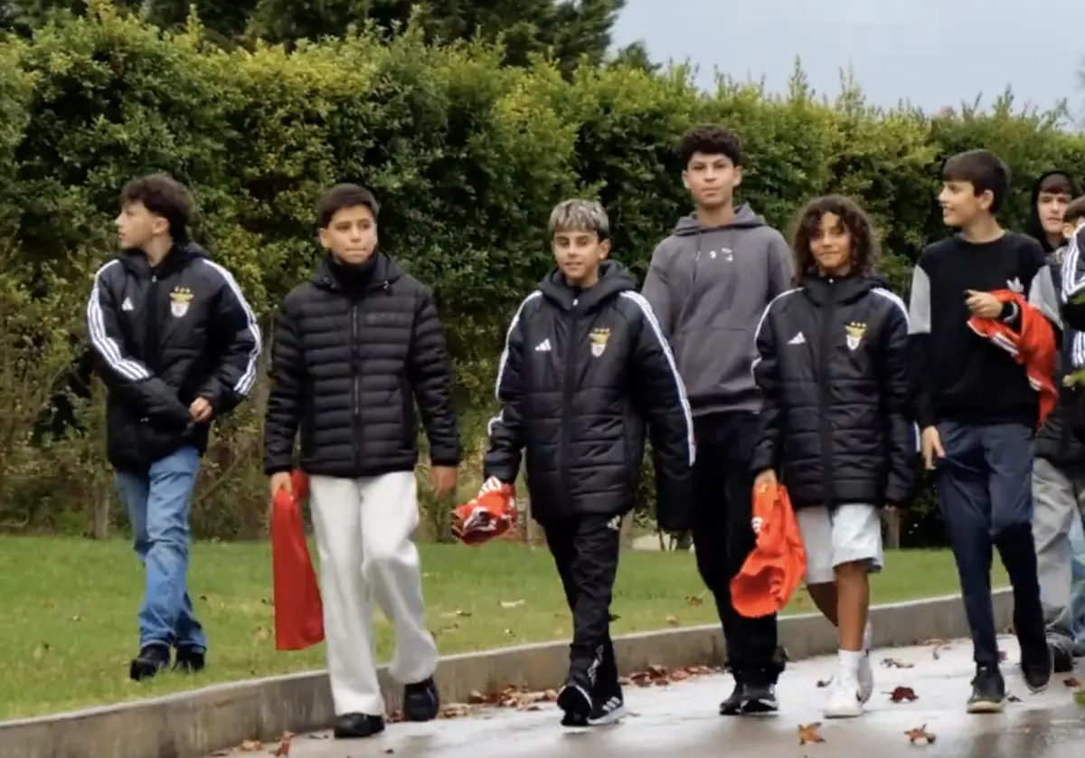 Imagem de contexto do artigo Mourinho abre o treino à formação: "Mais uns aninhos e já chegam lá..."