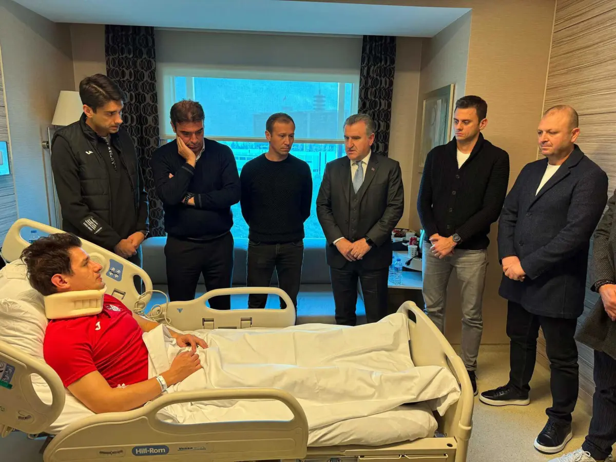 Halil Umut Meler foi agredido