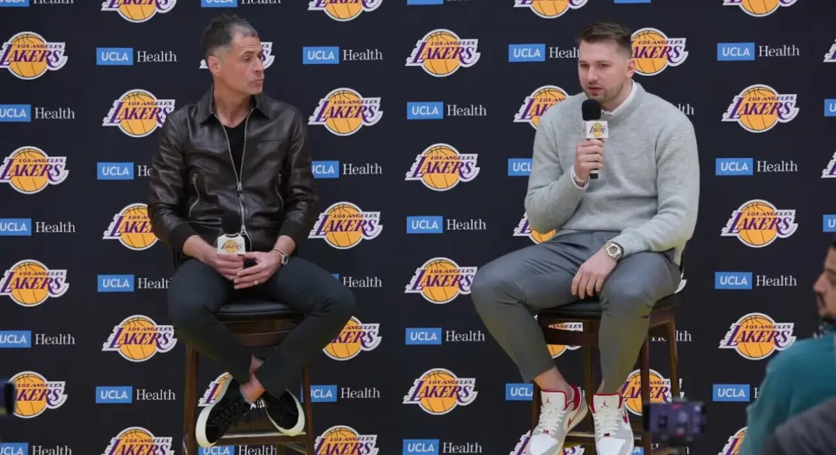 Imagem de contexto do artigo Doncic apresentado nos Lakers: "Tive de conferir se era 1 de abril"